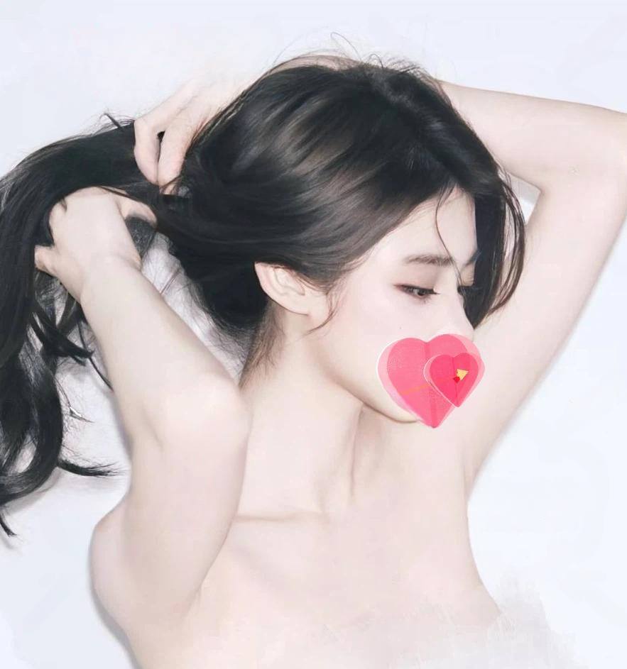 ⭐ 小热巴 ⭐700/1h /23 / 174cm / 52kg / D / 中国新疆《174cm超模身材 小热巴｜新疆混血颜，雪白肌肤大长腿惊艳》
